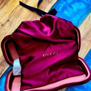 Gucci Women’s Sunglasses NWOT